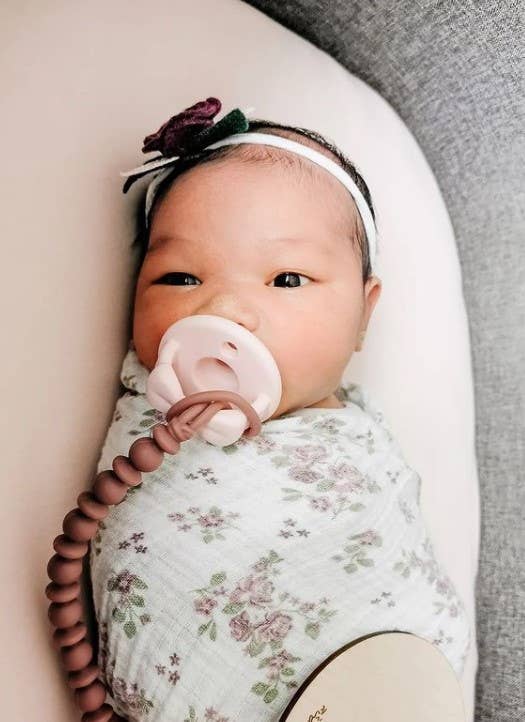 Pacifier Clips-Sweetie Strap™ Silicone