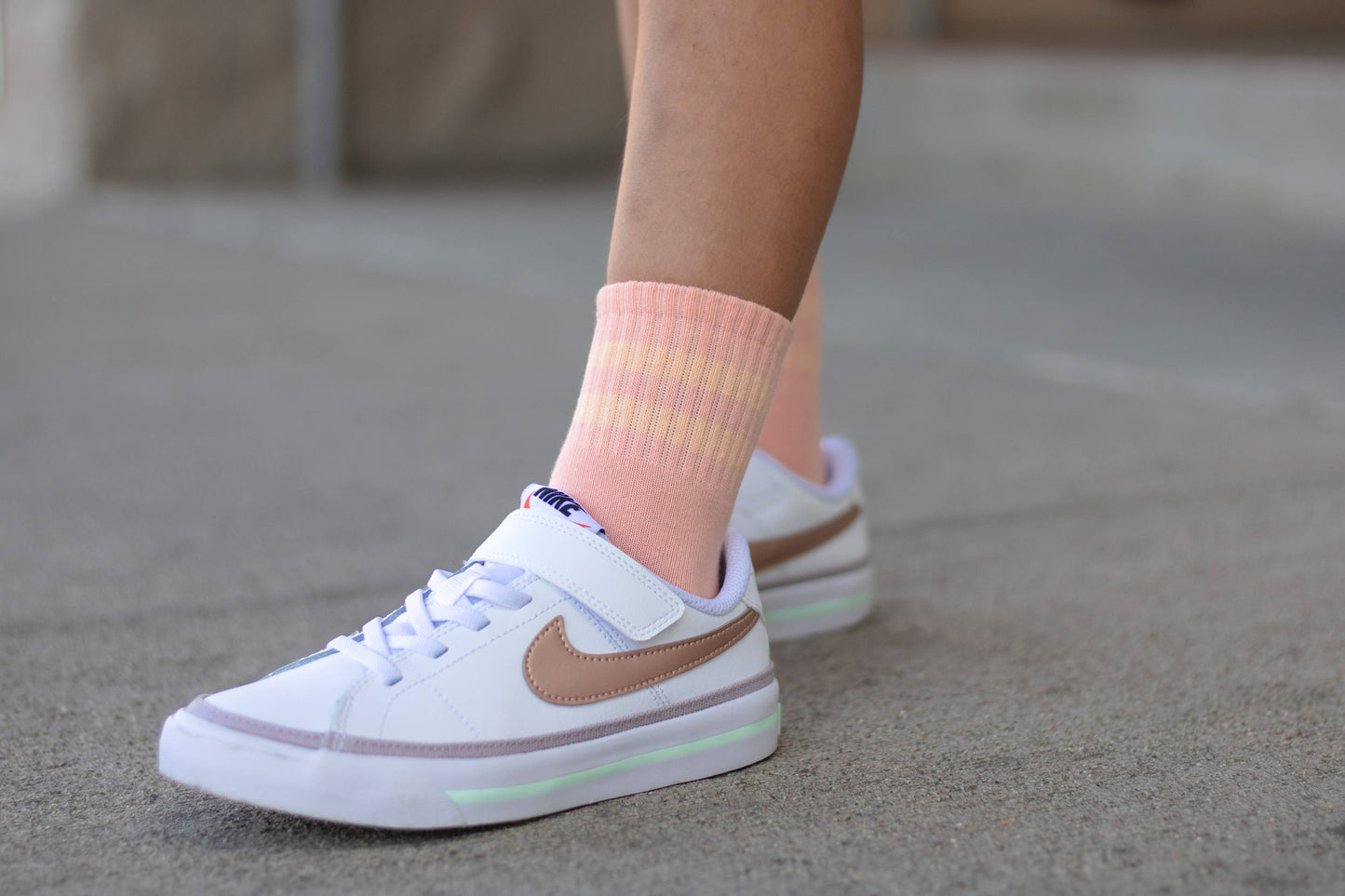 Retro Socks | Salmon