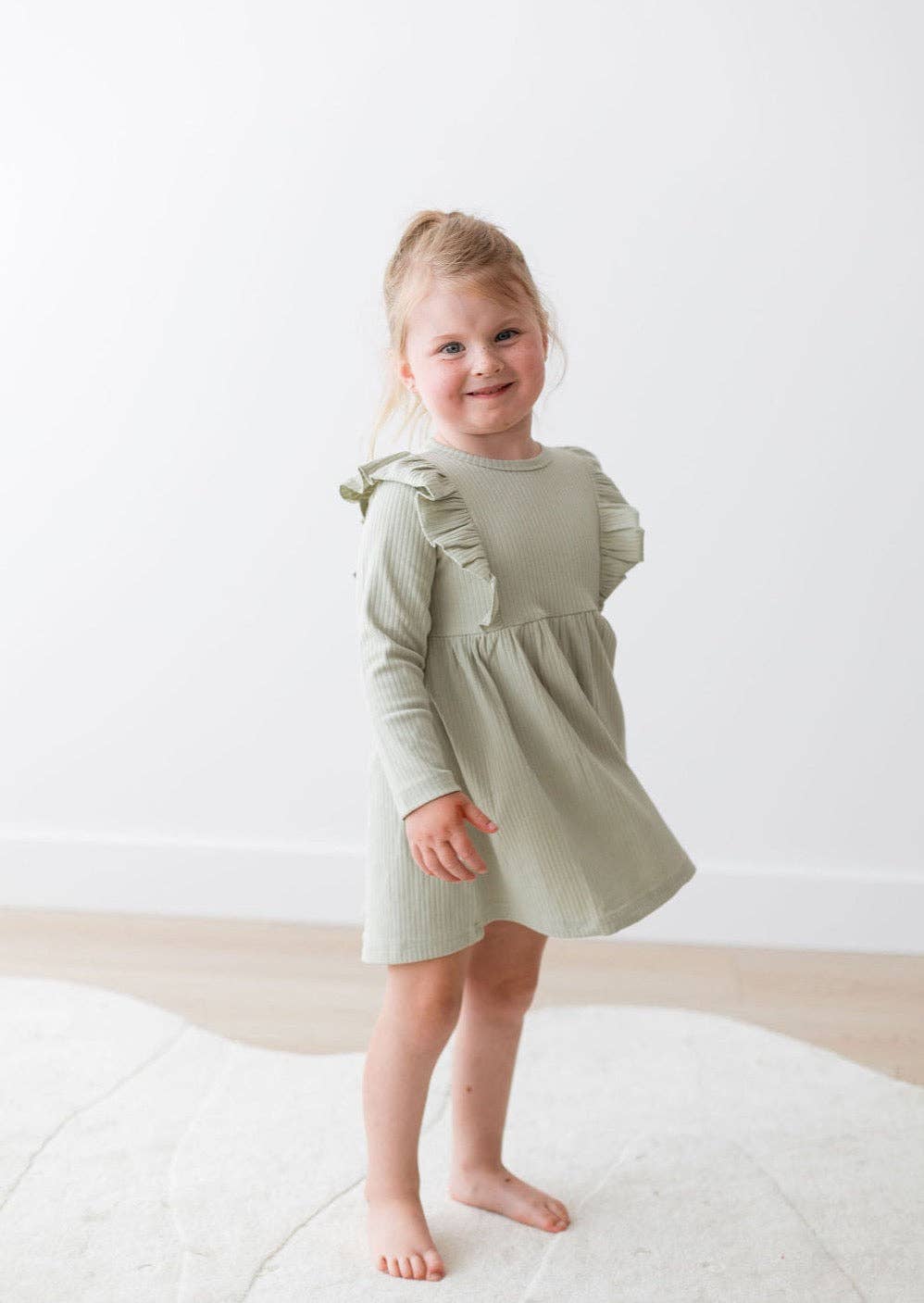 Ribbed Flutter Dress Organic Cotton | Pistachio