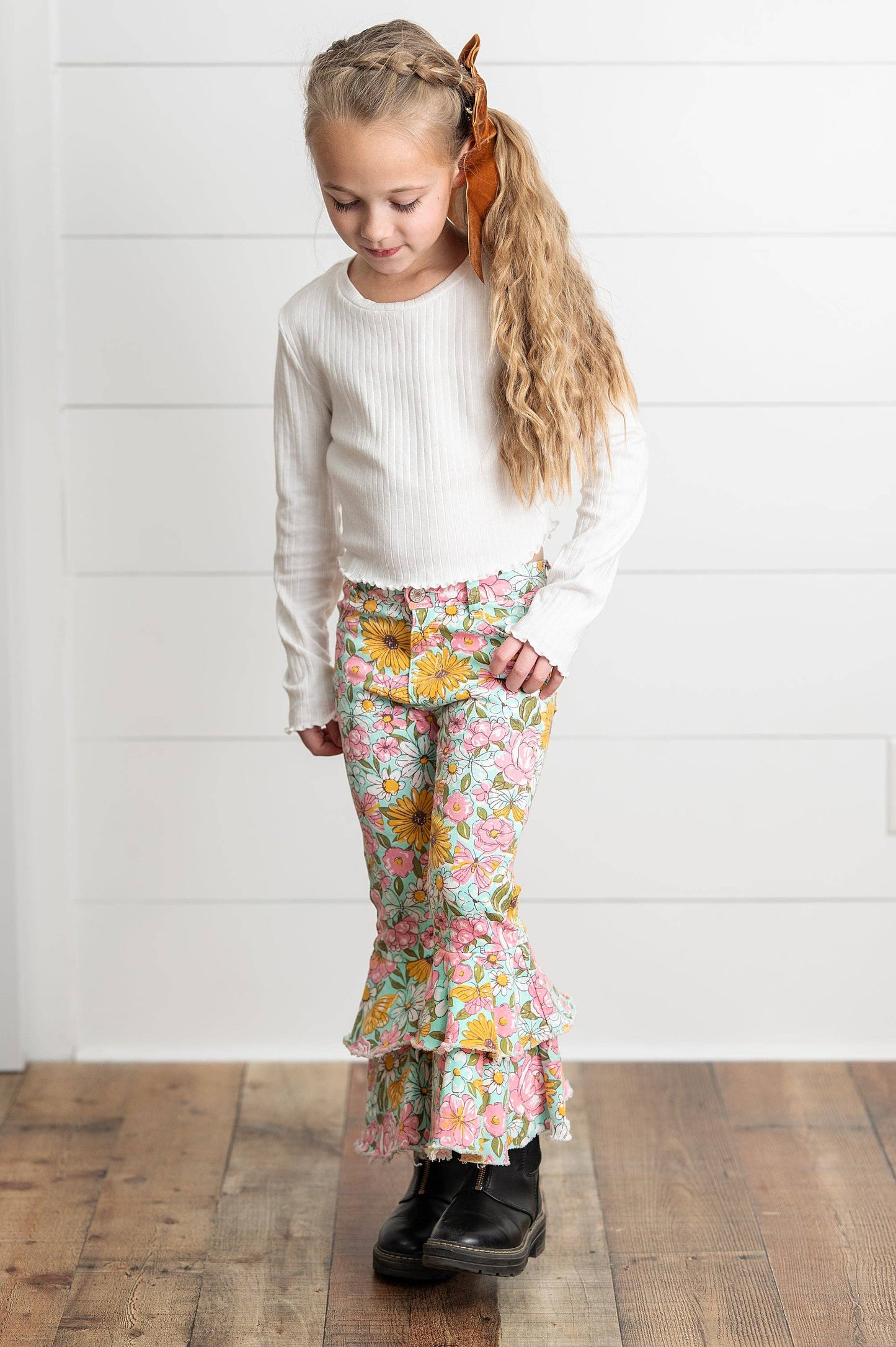 Flower Ruffle Denim Jeans