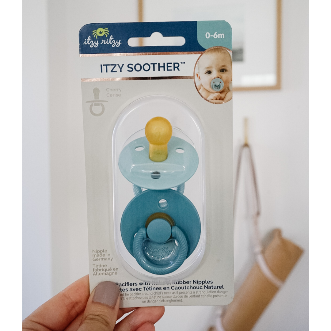 Itzy Soother™ Natural Rubber Glow in the Dark