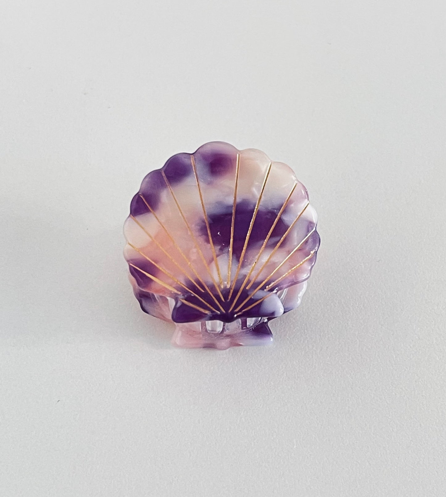 Seashell Claw Clip