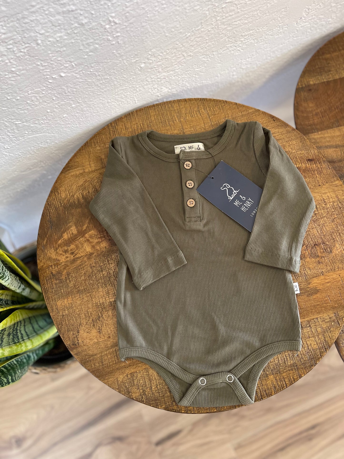 Ribbed Onesie Long Sleeves